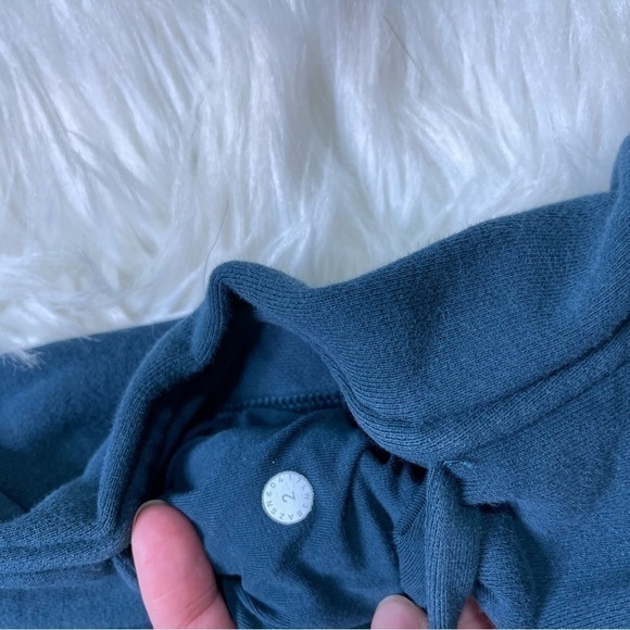 Lululemon To You Tunic 2 - Picture 8 of 9